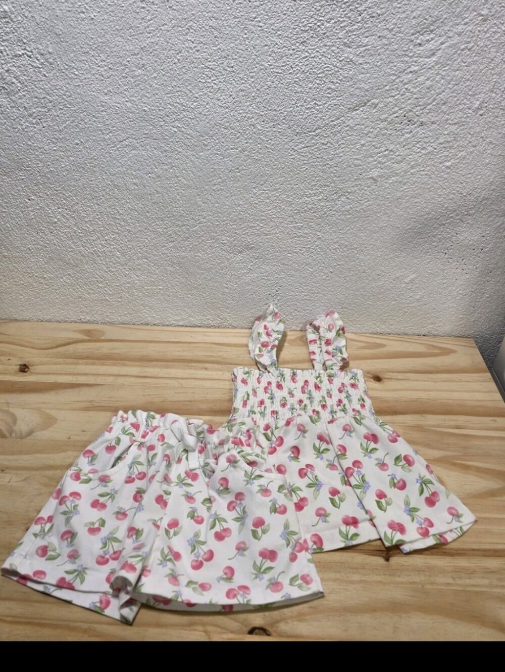 ​Cynthia Rowley 18M Baby Girl Cherry Print Smocked Tank Top & Shorts Set 2PC